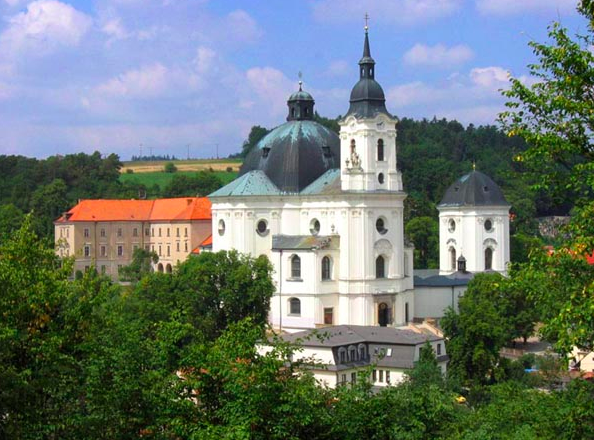 Poutní kostel Jména Panny Marie - Santiniho Perla Moravy
